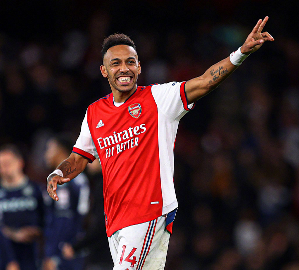 爱游戏登录入口-赛地聚焦：荷甲转会期热度飙升，阿森纳官宣签约，悬念犹存，球队文化再被提及的简单介绍